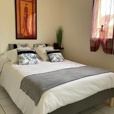 איס-סור-טילה Chambre Is מראה חיצוני תמונה
